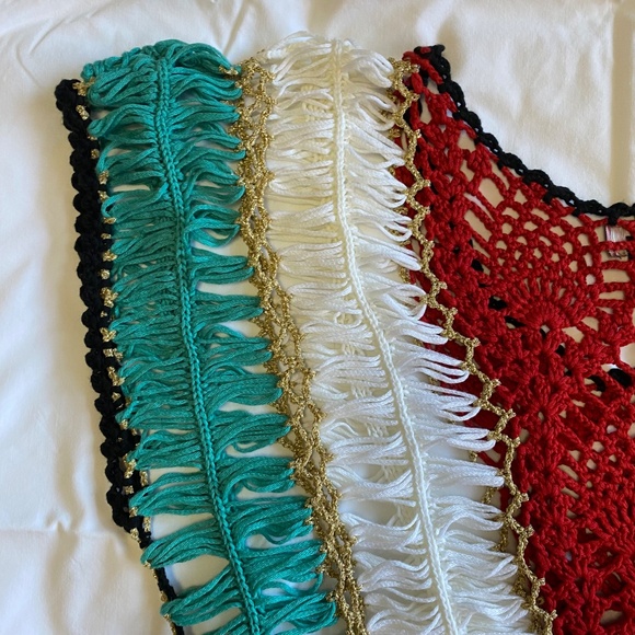 QUESTIONS BY SAY WHAT? Metallic Rainbow Crochet Boho Festival Top M - Picture 11 of 16